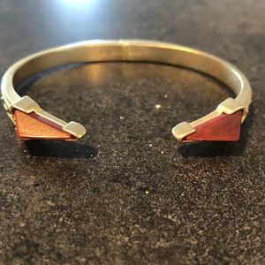 Maroon stone Kendra Scott bracelet